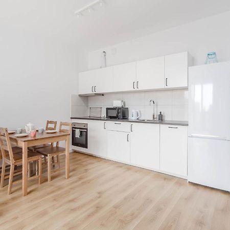 Chill Apartments Ursus Варшава Экстерьер фото