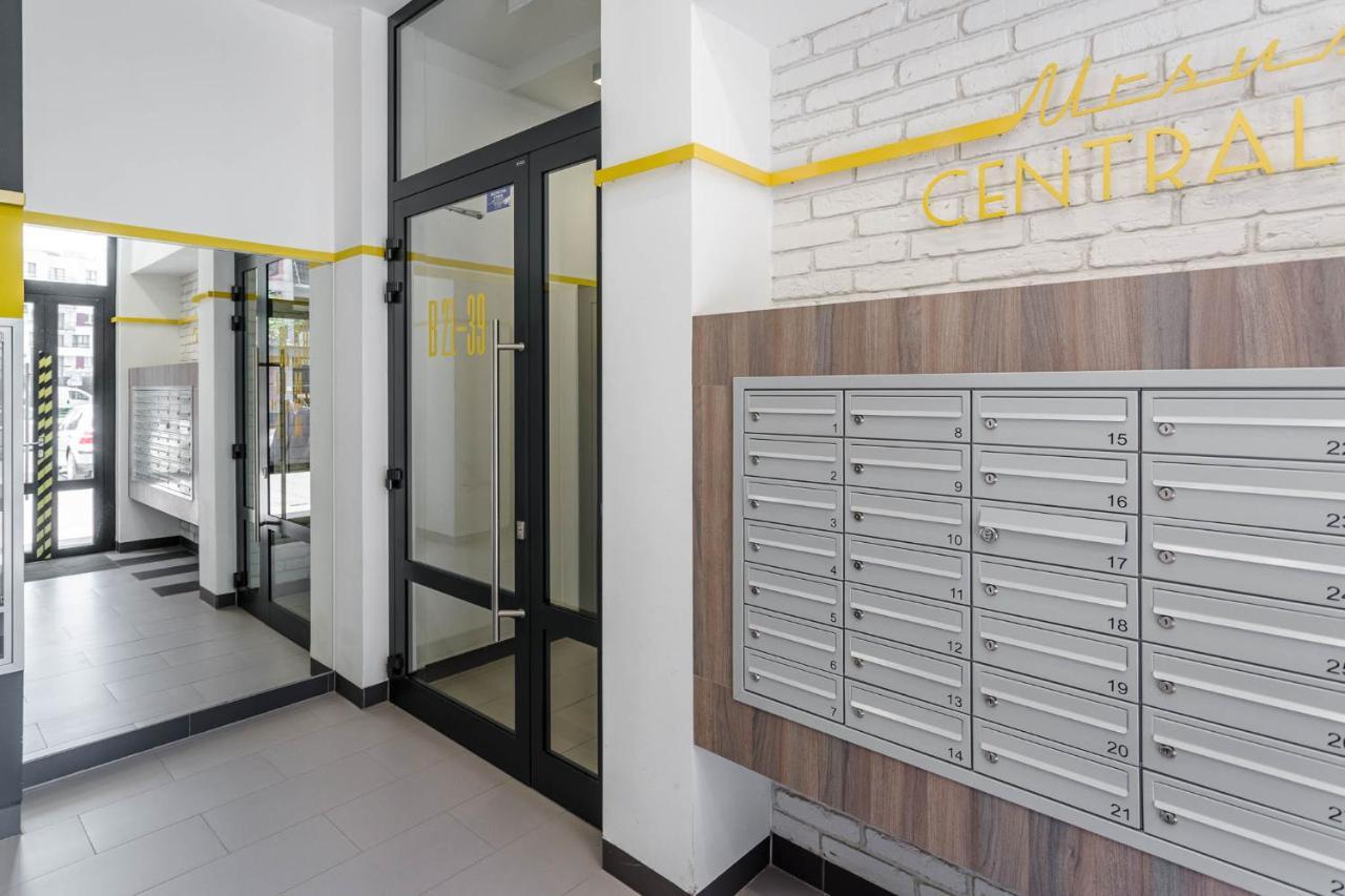 Chill Apartments Ursus Варшава Экстерьер фото