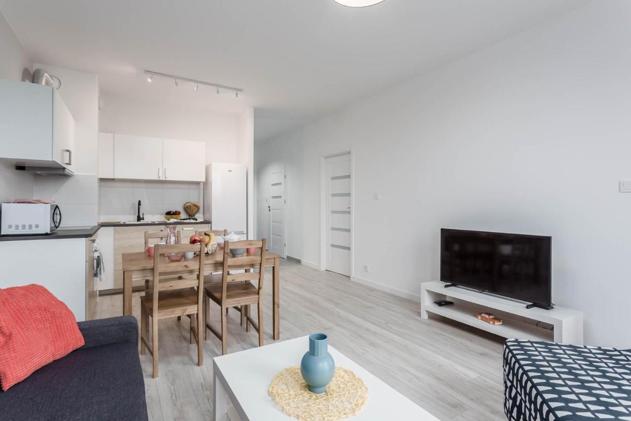 Chill Apartments Ursus Варшава Экстерьер фото
