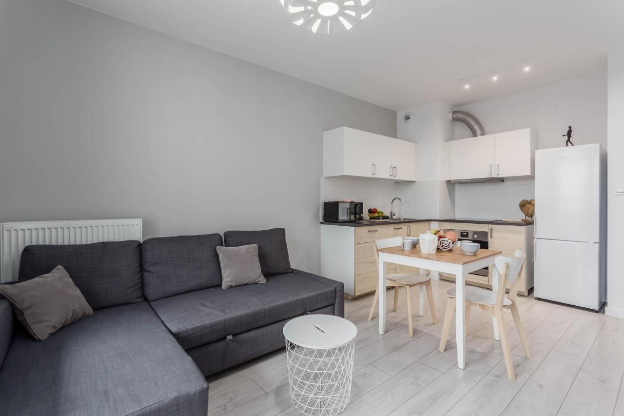 Chill Apartments Ursus Варшава Экстерьер фото